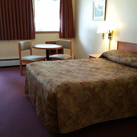 Yellowhead Motel Valemount Zewnętrze zdjęcie