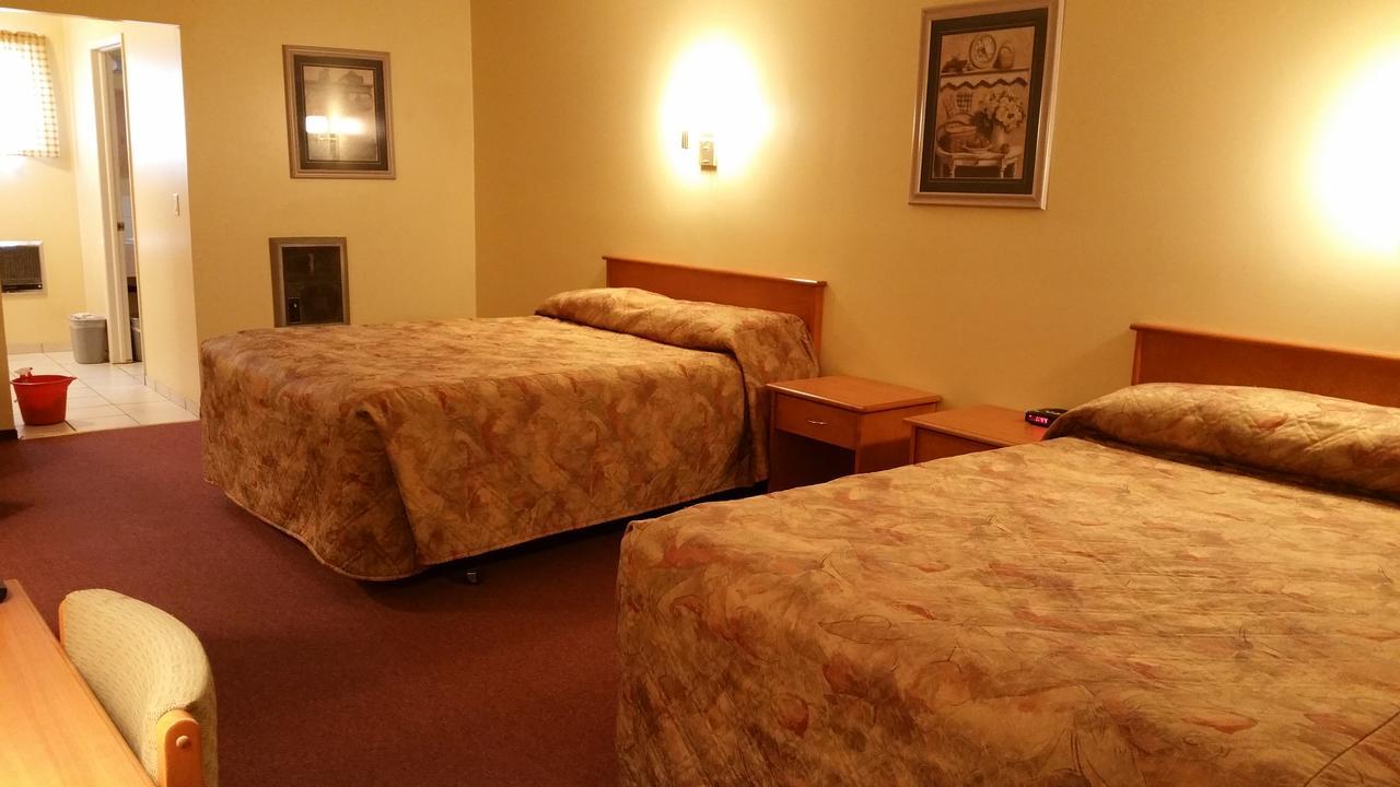 Yellowhead Motel Valemount Zewnętrze zdjęcie